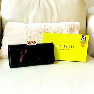 NWT Ted Baker Black Patent Continental Wallet with Crystal Clasp
